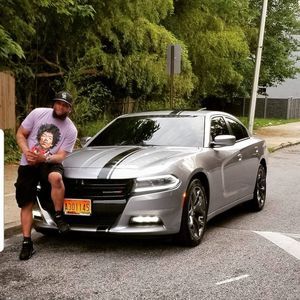 Meet your Posher, Troy